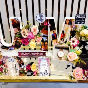 decorative elegent hamper