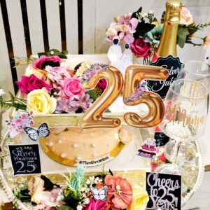 decorative elegent hamper