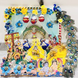 decorative elegent hamper