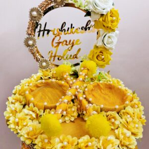 decorative elegent hamper